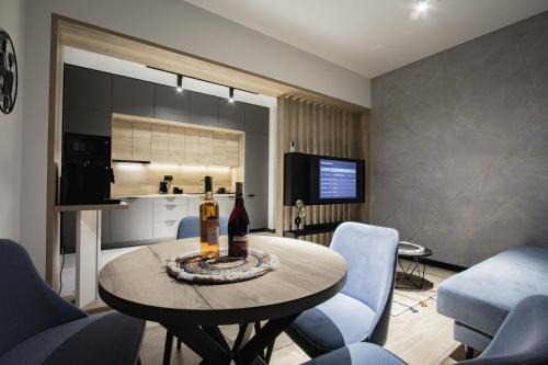 Zator Apartment | Prestige-28