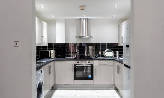 Camberwell Green Apartment | Prestige City Stay London