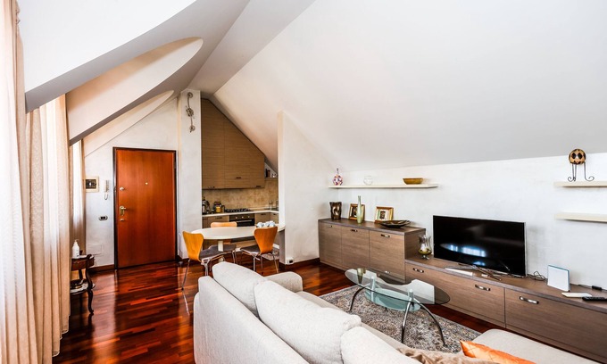 Legnano Apartment | Prestigious 70sqm near Milan/Rho fiera/Airport