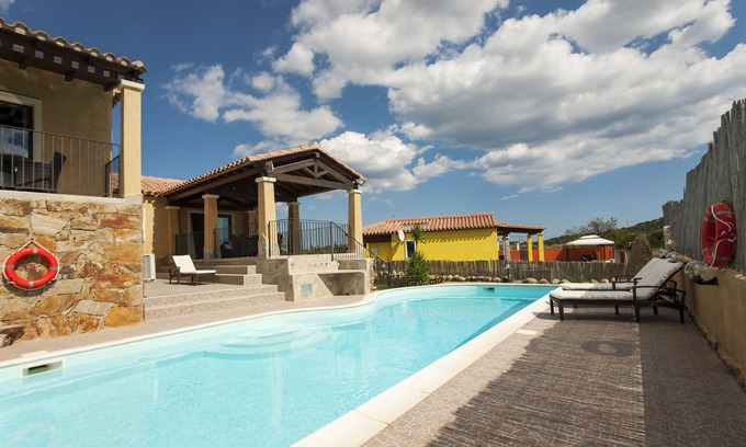 Castiadas Villa | Prestigious Villa Santa Pazienza with pool