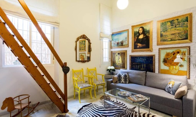 San Gil Apartment | PRETTY DUPLEX IN BOHEMIAN DISTRICT-CITY CENTER