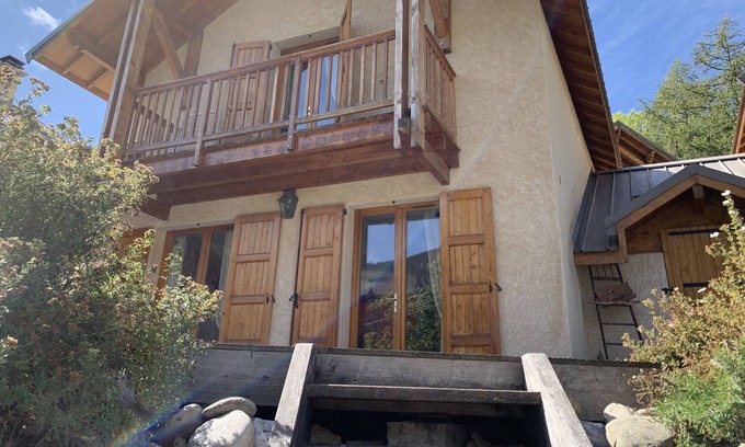 Forville House | pretty family chalet for 8 people in Briancon, Serre Chevalier