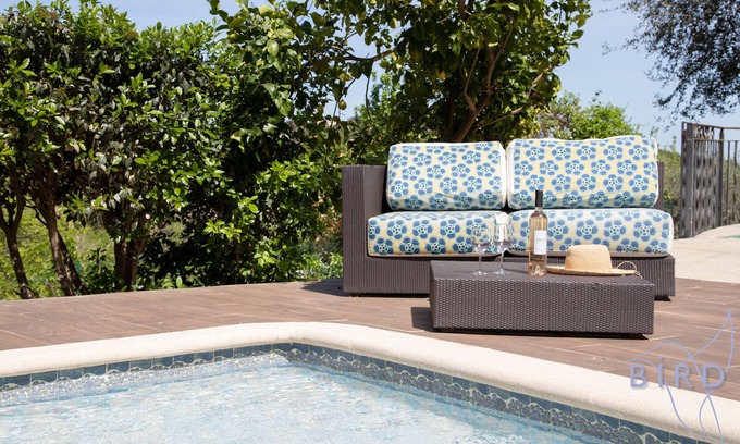 Le Rouret Villa | Pretty villa in greenery ecrin