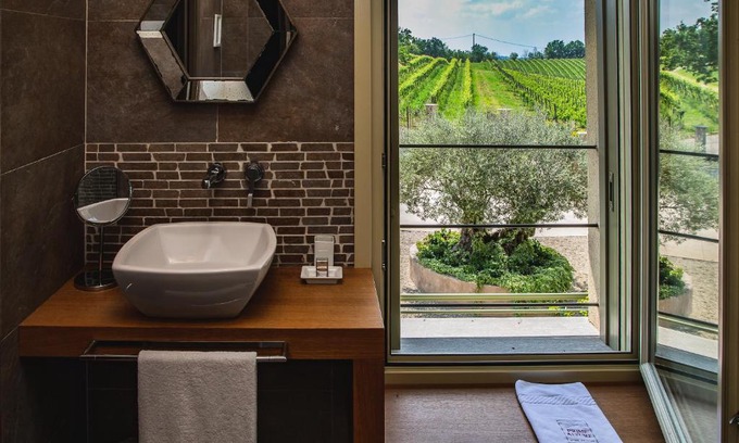 Casteggio Resort | Prime Alture Wine Resort