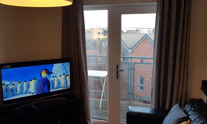 Dartford Apartment | Prime Dartford high rise apartment