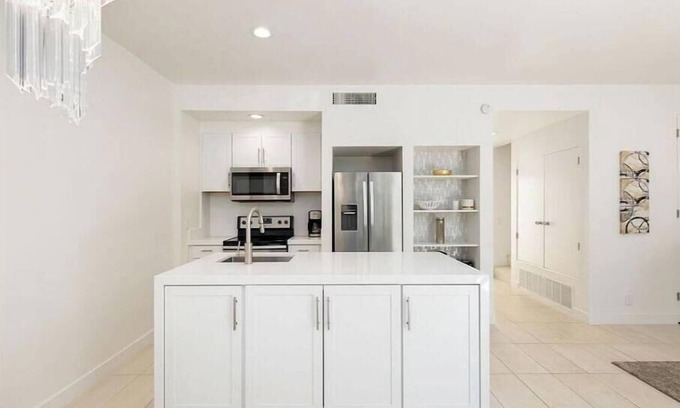 Indian Wells House | Prime location nestled at the rear of Mountain Cove