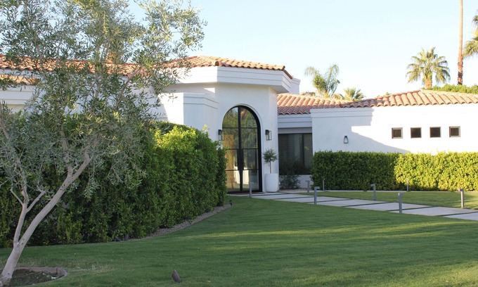 Rancho Mirage House | Prime Palm Desert Tennis Estate in Guard Gated Community
