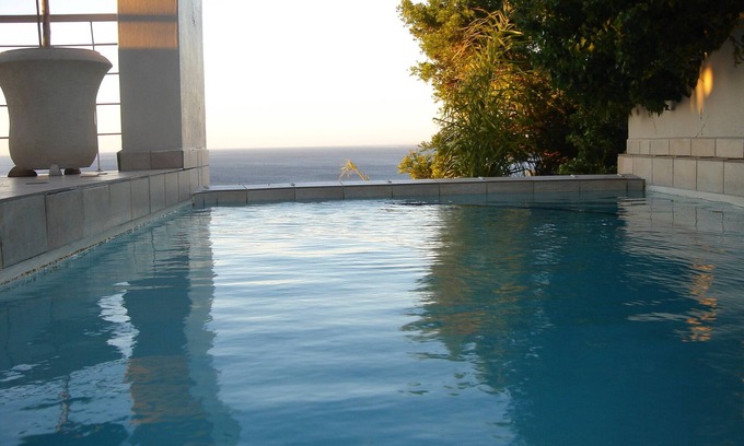 Bantry Bay House | Prime position! Close to Clifton & Camps Bay Beaches, Cape Town City Centre.