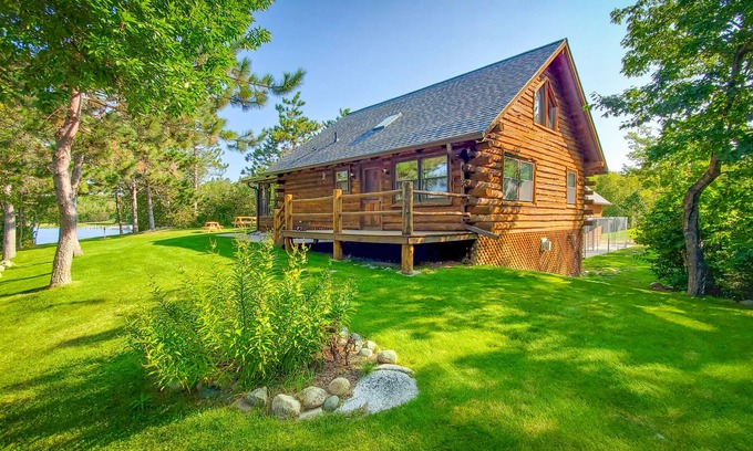 Long Lost Lake Cabin | Pristine Log Cabin on 600' of Lake Shore.
