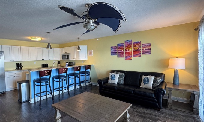 Put-in-Bay Condo | Private 1 Bedroom 1 Bath Condo on the Water - Sleeps up to 6 max - C103