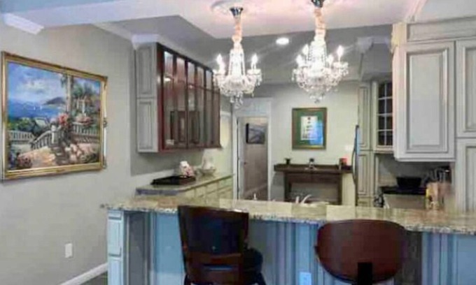 Bakersville Apartment | Private 2 bed/1 bath Apartment in the Mountains