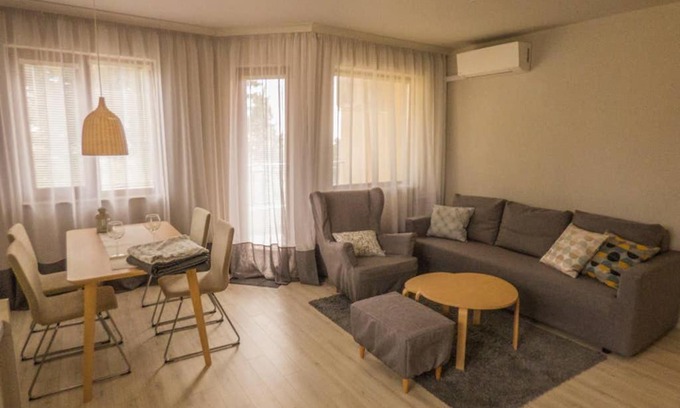 Trakata Apartment | Private Apartment in Cypress Complex 12