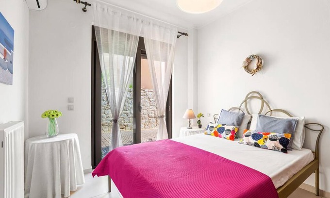Kato Galatas Apartment | Private apartment in Kalamaki, Chania