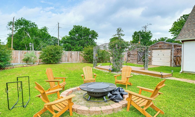 Humble House | Private Backyard Oasis: Spacious Home in Humble!