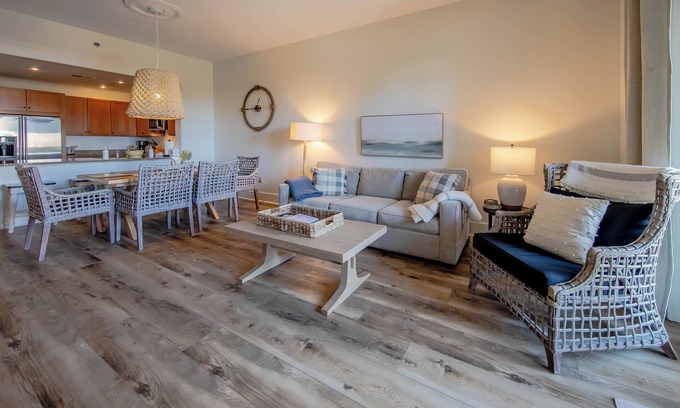 Santa Rosa Beach Condo | Private Beach Access - Beautiful 2BR Redfish Village Condo @ Blue Mountain Beach