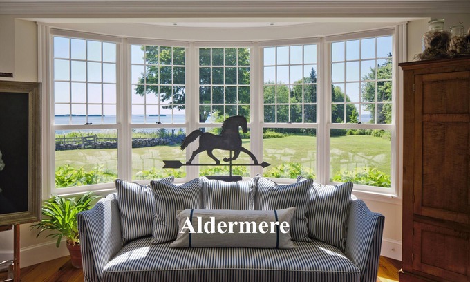 Camden House | Private family home since 1899, with expansive bay views.