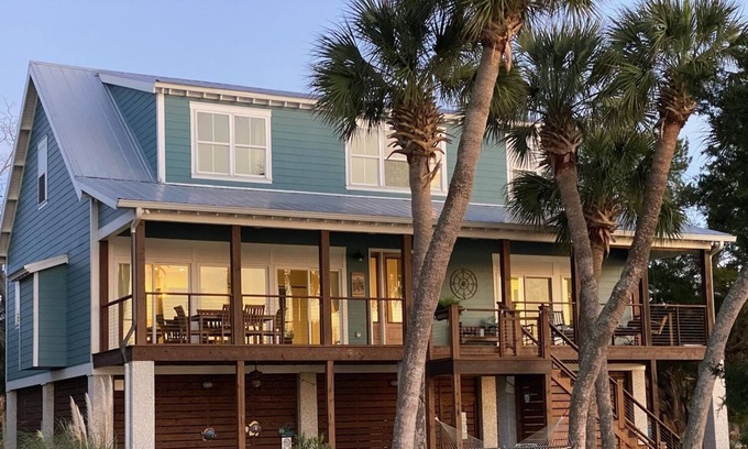 Daufuskie Island House | PRIVATE HOME/DOCKAGE ON ICW, MARKER 40!