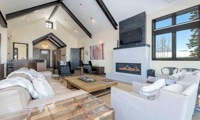 Telluride House | Private Home in Ski Ranches by InvitedHome | Hot Tub, MV Ski Parking, Lounge
