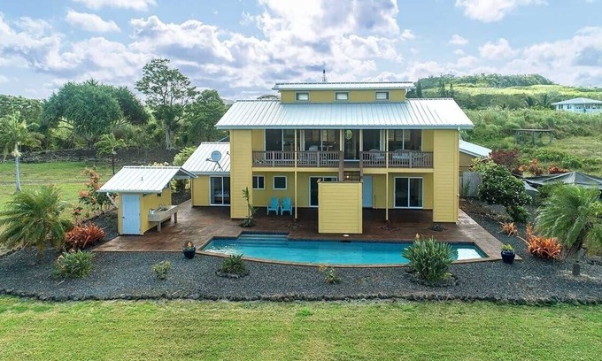 Nanawale Estates House | Private home with saltwater pool & ocean views