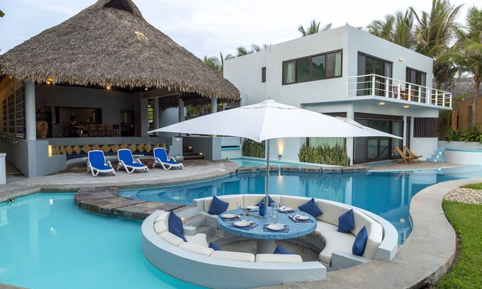 Santa Maria Colotepec House | Private Luxurious Resort Right on the Ocean - Casa De Los Sueños