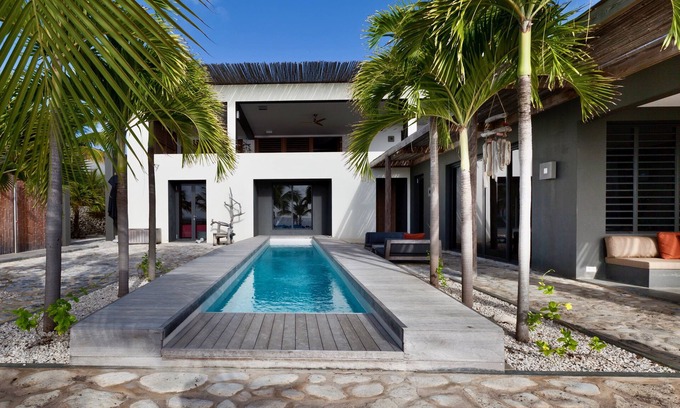 Belnem Villa | Private Modern Oceanfront Villa