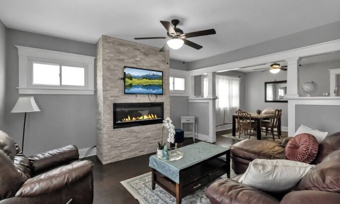 North Buffalo House | Private North Buffalo Getaway Near Hertel Avenue!