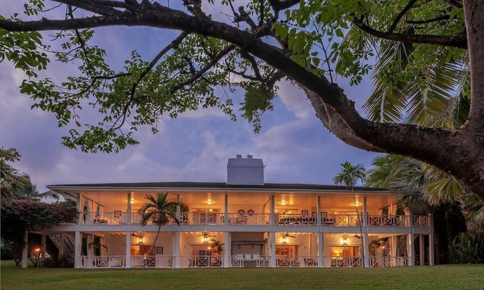 Dunmore Town House | Private Oceanfront Luxury Retreat.