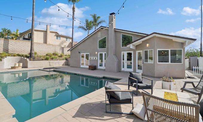 Thousand Oaks House | Private Pool | Fire Pit | Relaxing