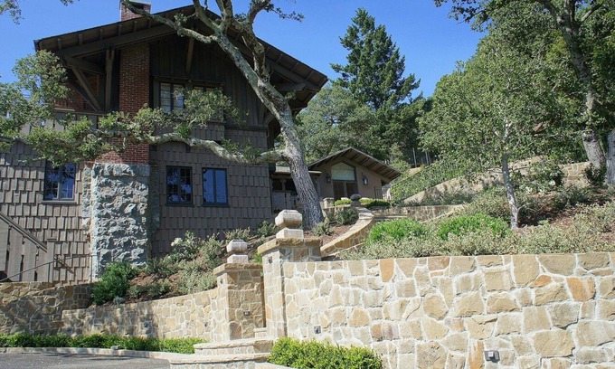 Greenbrae House | Private Resort Style Estate in Marin County