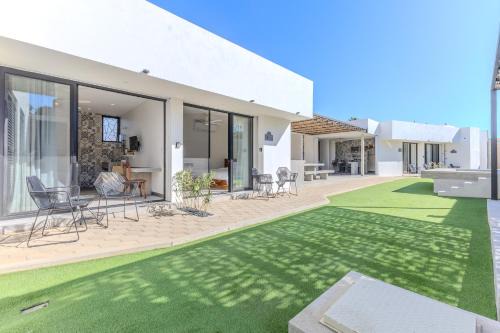 San Jose del Cabo Cabin | Private Room in Coliving space near beach