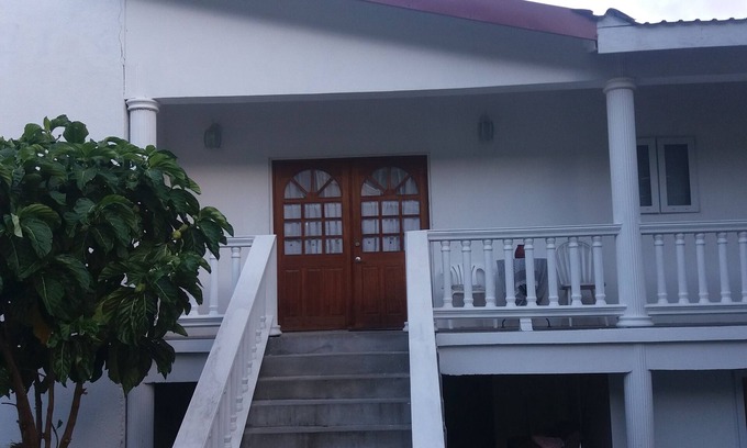 Vieux Fort Bed & Breakfast | Private rooms in Spacious Home in Quiet area nr Intl Airpt and beach