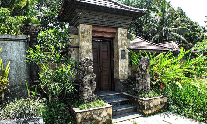 Melayang Villa | Private Secluded Pool Villa w/Massage Room