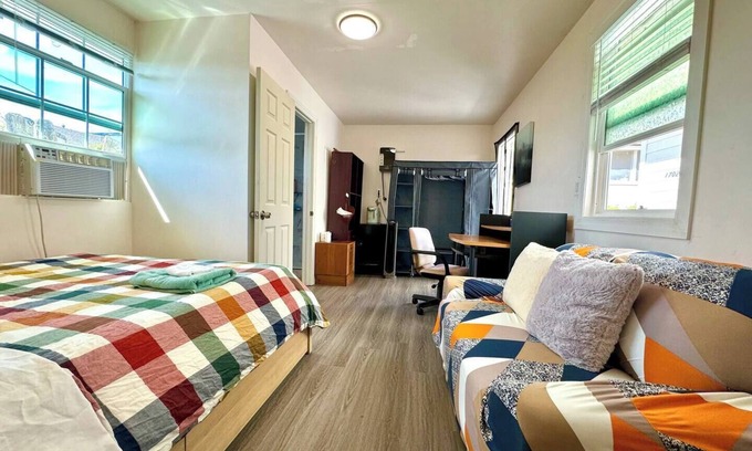 Alhambra Apartment | Private studio in Alhambra
