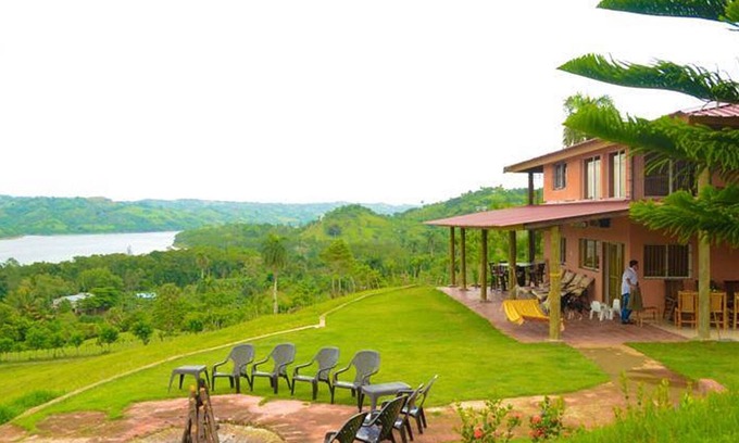Yaque Arriba Apartment | Private suite in lakeview mansion, great for swimming/hiking
