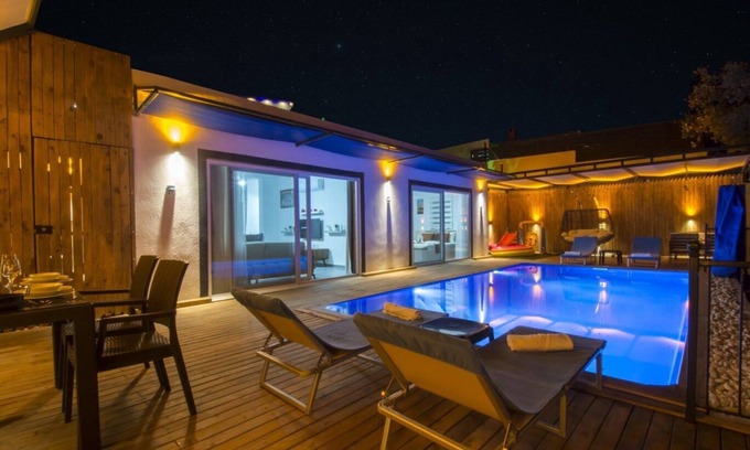 Uzumlu Villa | Private villa for 4 in İslamlar Kalkan
