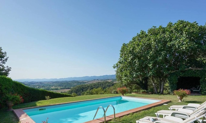 Dicomano Villa | Private villa with swimming pool in Tuscany