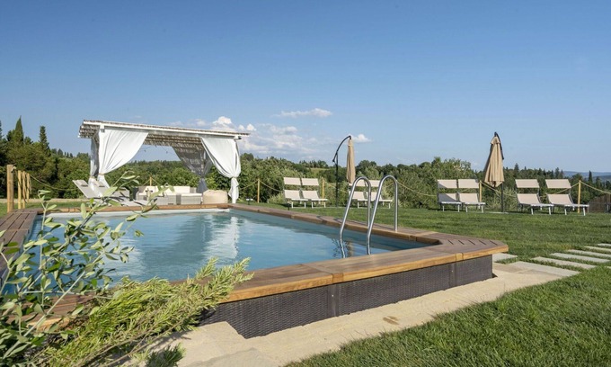 Sorrezzana Villa | Private Villa with A/C, WIFI, private pool, TV, patio, pets allowed, panoramic view, parking