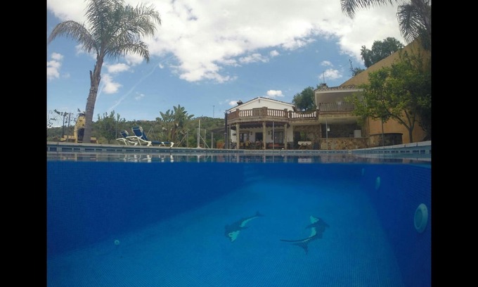 Guaro Cottage | Private villa with jacuzzi in Guaro