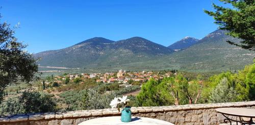 Kato Pedina Villa | Private Villa with Panoramic View