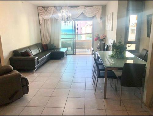 Netanya Apartment | proche kikar , piscine, spacieux et agréable