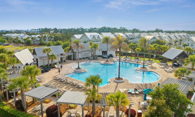 Panama City Beach House | Prominence Rentals on 30A by Panhandle Getaways