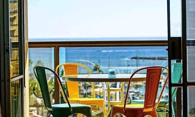 Waikiki Apartment | PROMO 40% MONTHLY DISCOUNT!nWAIKIKI OCEAN/HARBOR VIEW 2BDRM 1 BTH FULL KITCHEN