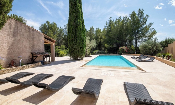 Le Beausset Villa | Propriété de Campagne, Située Entre le Circuit Paul Ricard et Bandol