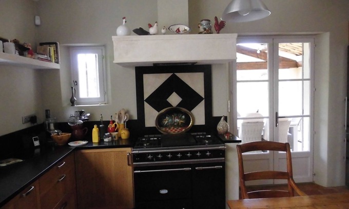 Rognes Other | Provençal farmhouse in Aix-en-Provence