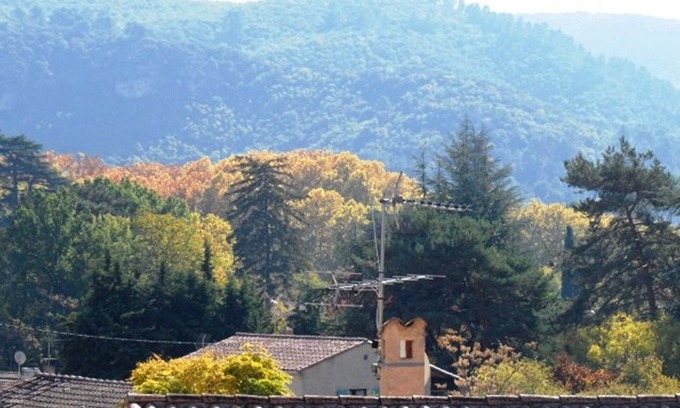 Greoux-les-Bains Apartment | PROVENCE GREOUX LA RAINETTE CHARMING APARTMENT VERY QUIET