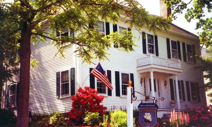 Bath Bed & Breakfast | Pryor House B&B
