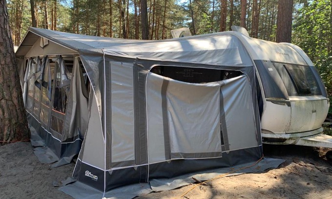 Pierwoszyno Other | Przyczepa kempingowa VIP Hobby 650 KMFe z klimatyzacją i łazienką, Hel