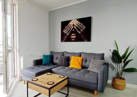 Annopol Apartment | Przytulne mieszkanie przy Kanale Żerańskim