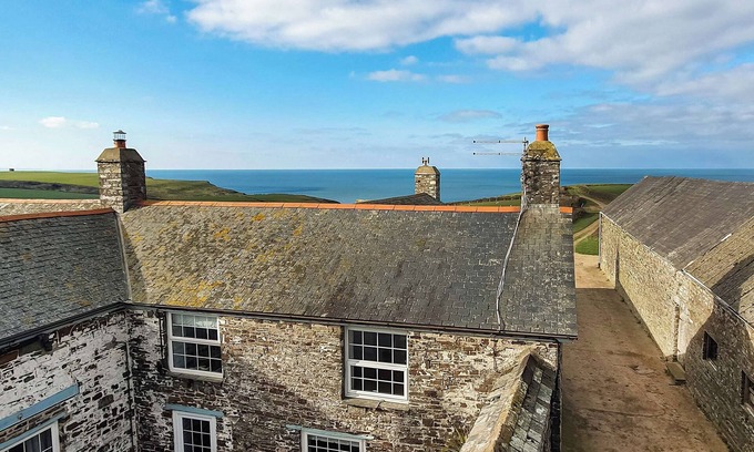Hartland Cottage | Puffin House - UK46843