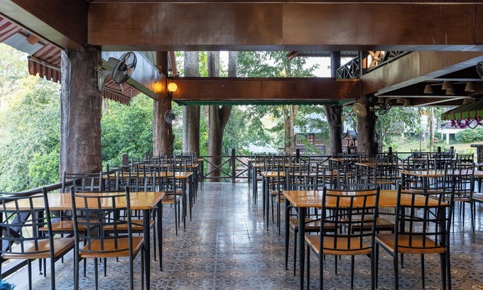 Sai Yok Hotel | Pung-waan Resort Kanchanaburi